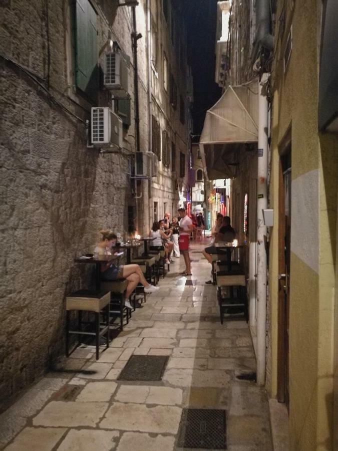 Diocletians Palace Apartment For Two Split Buitenkant foto